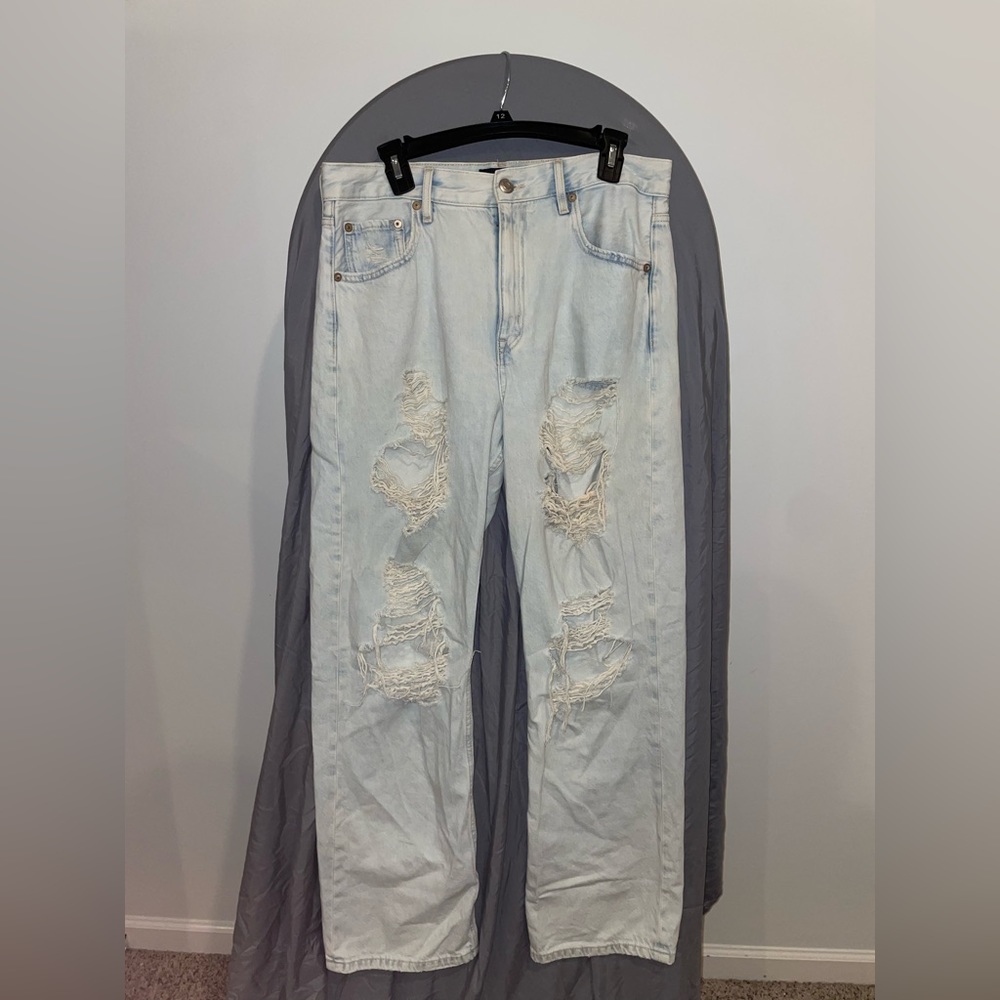 Aeropostale 90’s baggy ripped jeans